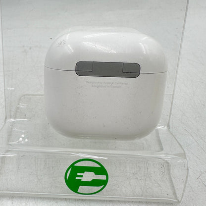 Apple AirPods 4th Gen with Charging Case A3053 A3050 A3058 MXP93LL/A