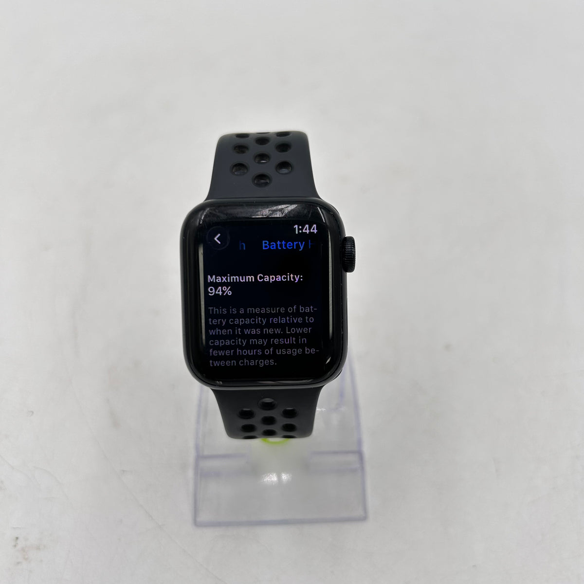 GPS Only Apple Watch SE 2nd Gen 40MM Midnight Aluminum Nike Sport Band MNT73LL/A