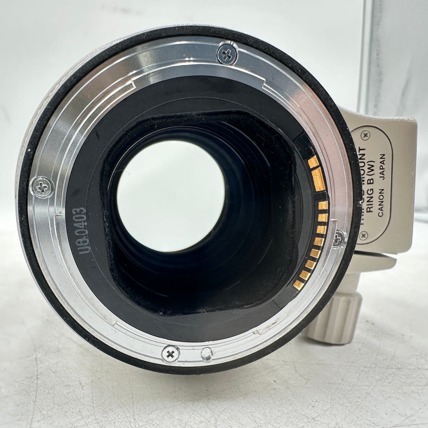 Canon EF Tele Zoom Lens 70-200mm F/2.8 L IS USM