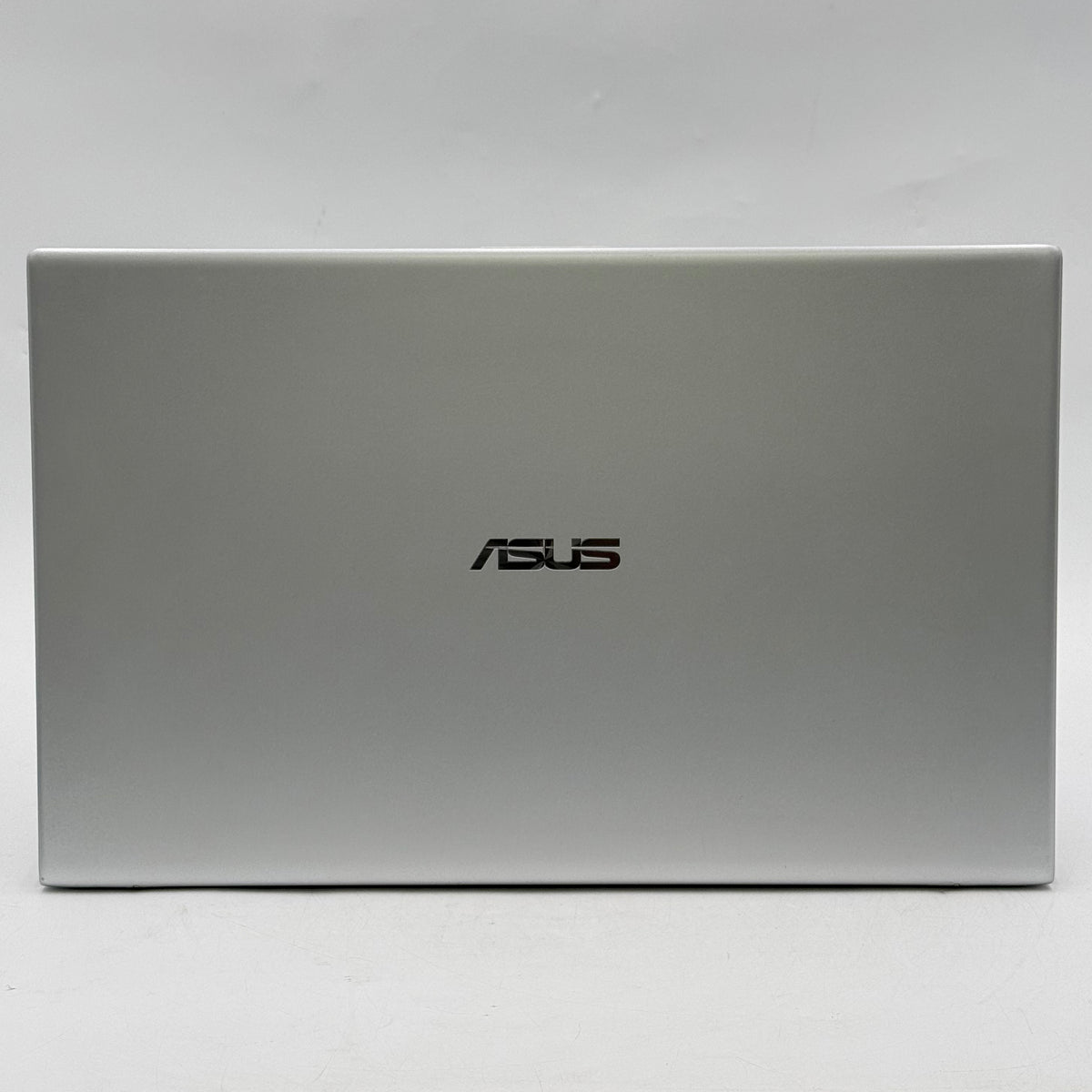 Asus Vivobook 17 X712J 17.3" i3-1005G1 1.2GHz 8GB RAM 1TB HDD 256GB SSD READ