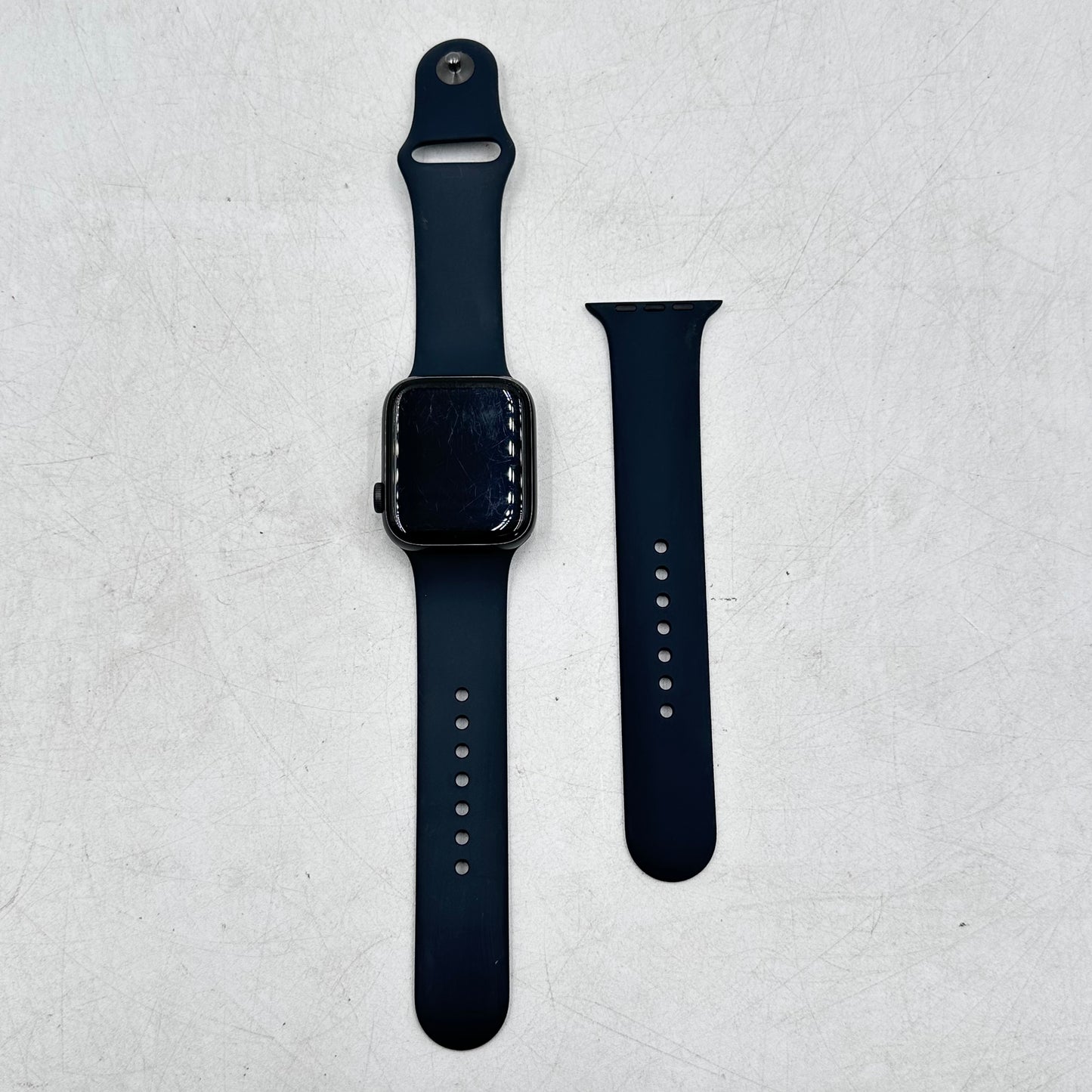 GPS Only Apple Watch SE 1st Gen 44MM Black Aluminum + Black Sport Band A2352