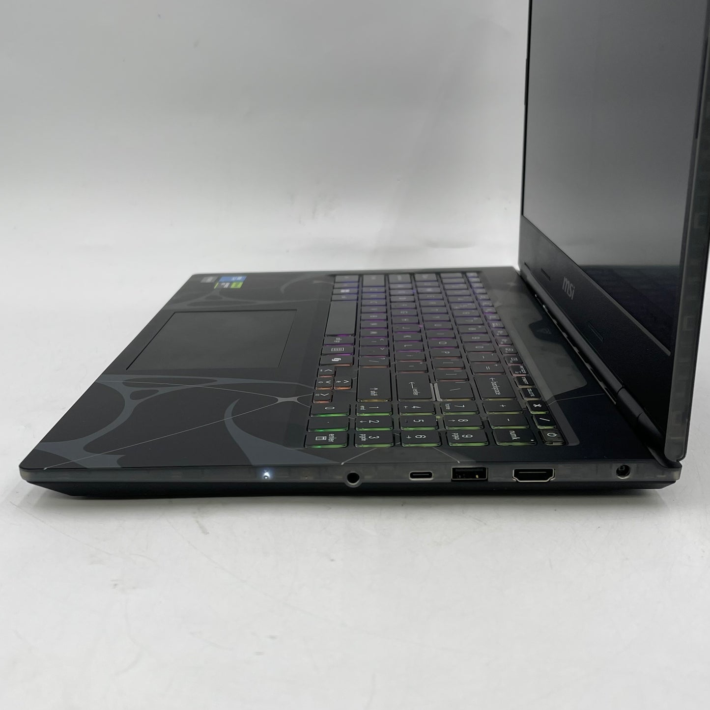 MSI Cyborg 15 MS-15Q3 15.6" Core 7 240H 2.5GHz 16GB RAM 1TB SSD GeForce RTX 5050