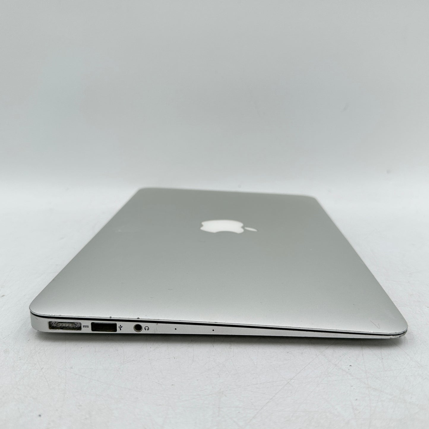 2014 Apple MacBook Air 11.6" i5-4260U 1.4GHz 4GB RAM 256GB SSD Silver A1465