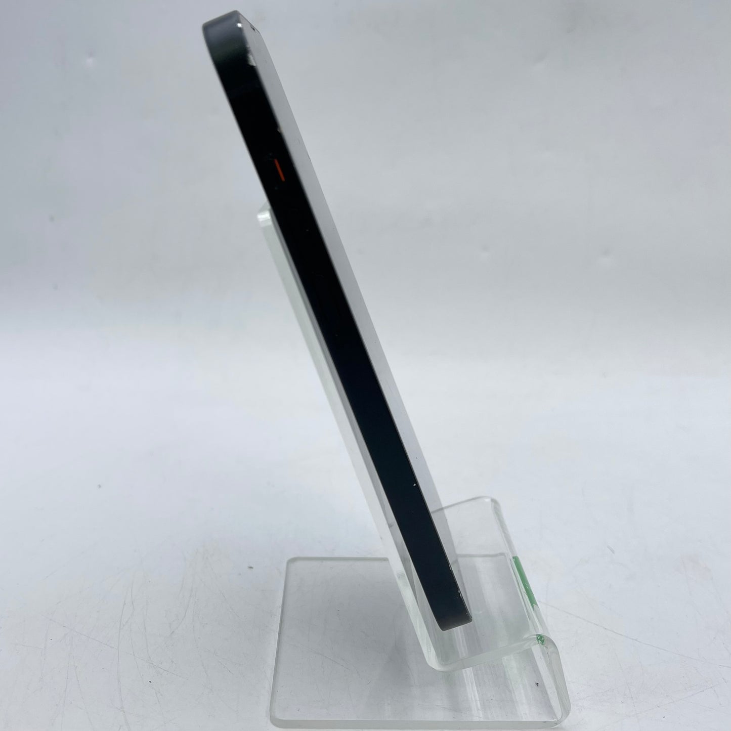 Unlocked Apple iPhone 14 128GB Midnight MPUA3LL/A