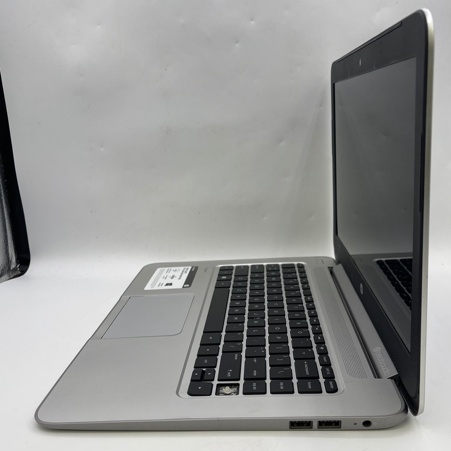 HP Stream 14-Z010NR 14" A4 Micro-6400T 1.0GHz 2GB RAM 32GB eMMc