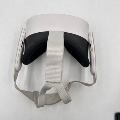Meta Quest 3S 128GB Standalone All-in-One VR Headset P97