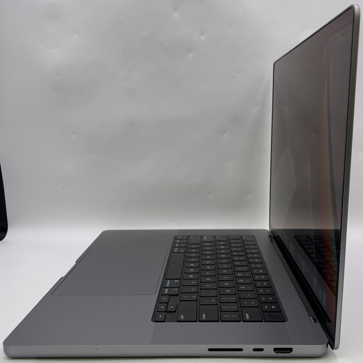 2021 Apple MacBook Pro 16" M1 Pro 16C GPU 3.2GHz 16GB RAM 1TB SSD A2485 Read