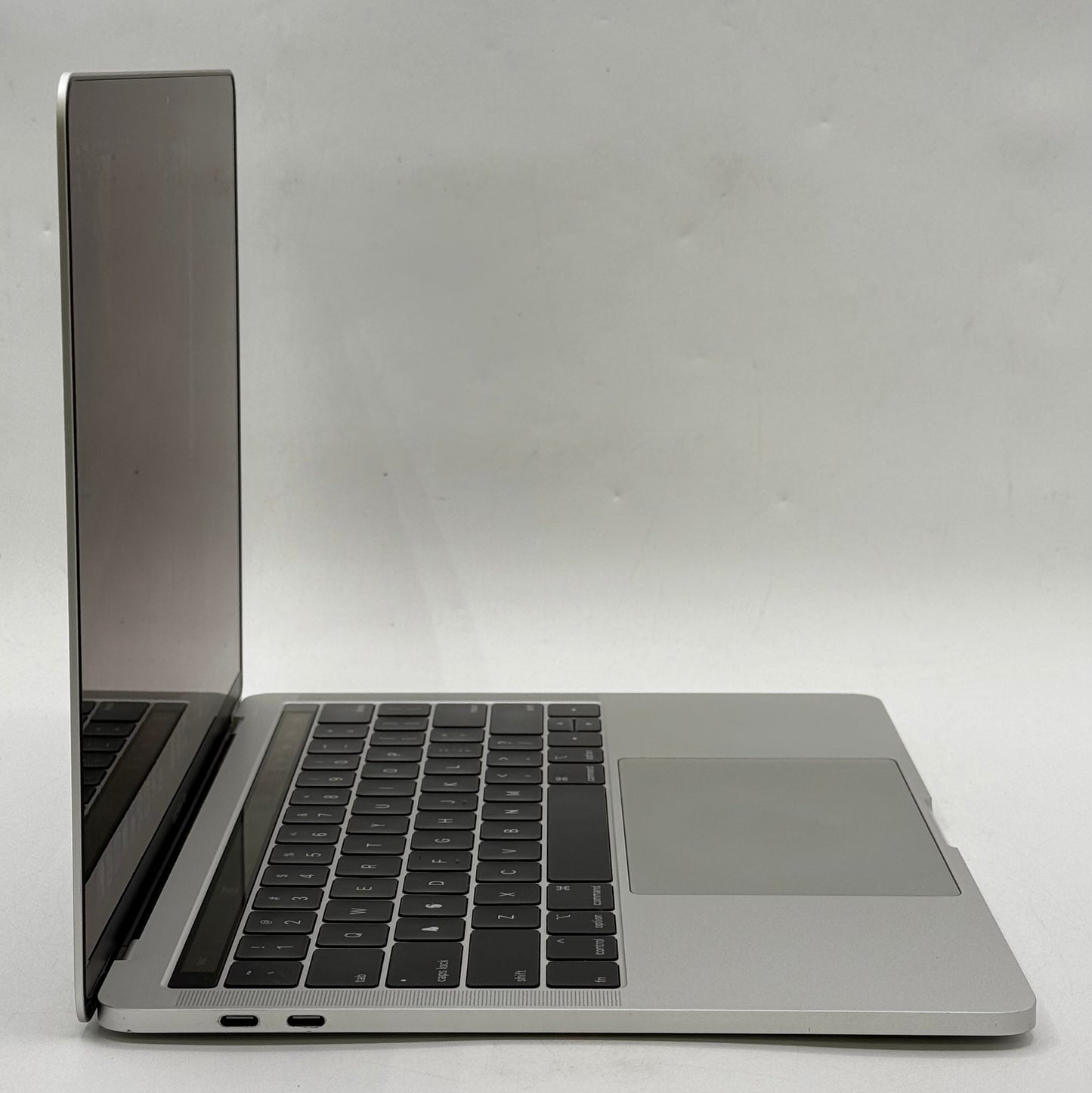 2019 Apple MacBook Pro 13.3" i5 1.4GHz 8GB RAM 256GB SSD Silver A2159