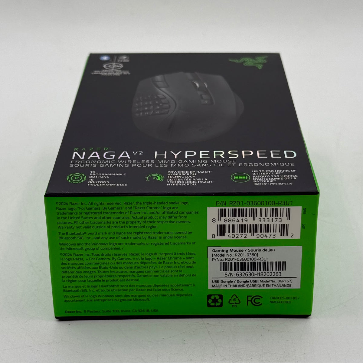 New Razer Naga V2 Hyperspeed RZ01-0360 Wireless Gaming Mouse Black