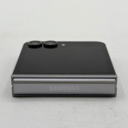 Factory Unlocked Samsung Galaxy Z Flip6 12GB RAM 512GB SM-F741U1 Silver Shadow