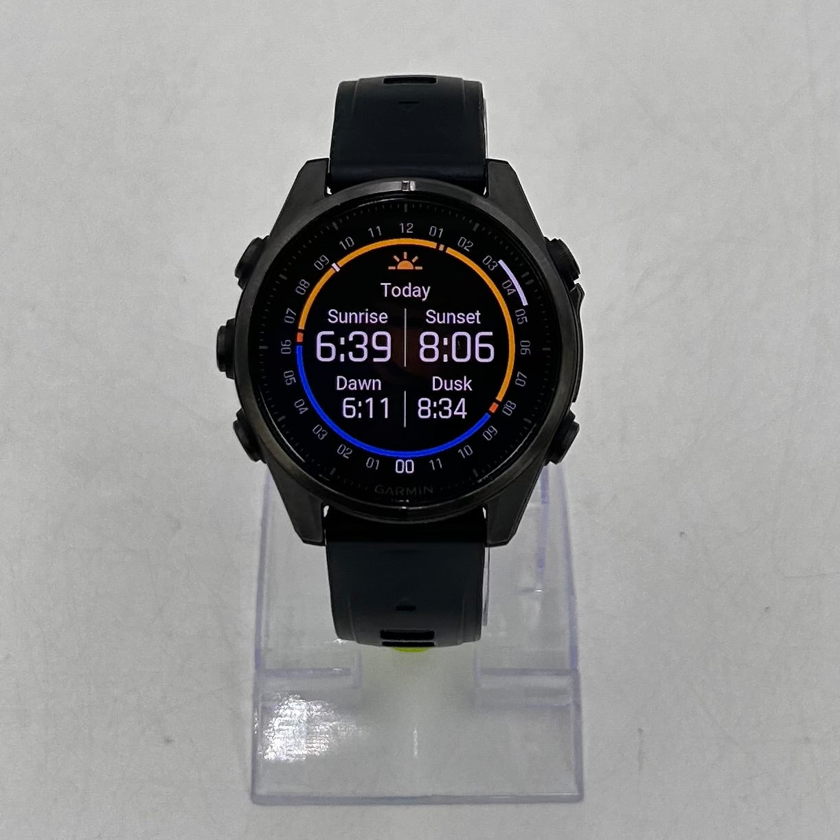Garmin Fenix 8 43mm Multisport GPS Smart Watch 010-02903-20