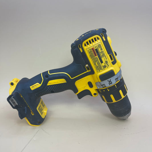 DeWalt DCD790 20V MAX 1/2" (13mm) Cordless Drill Driver