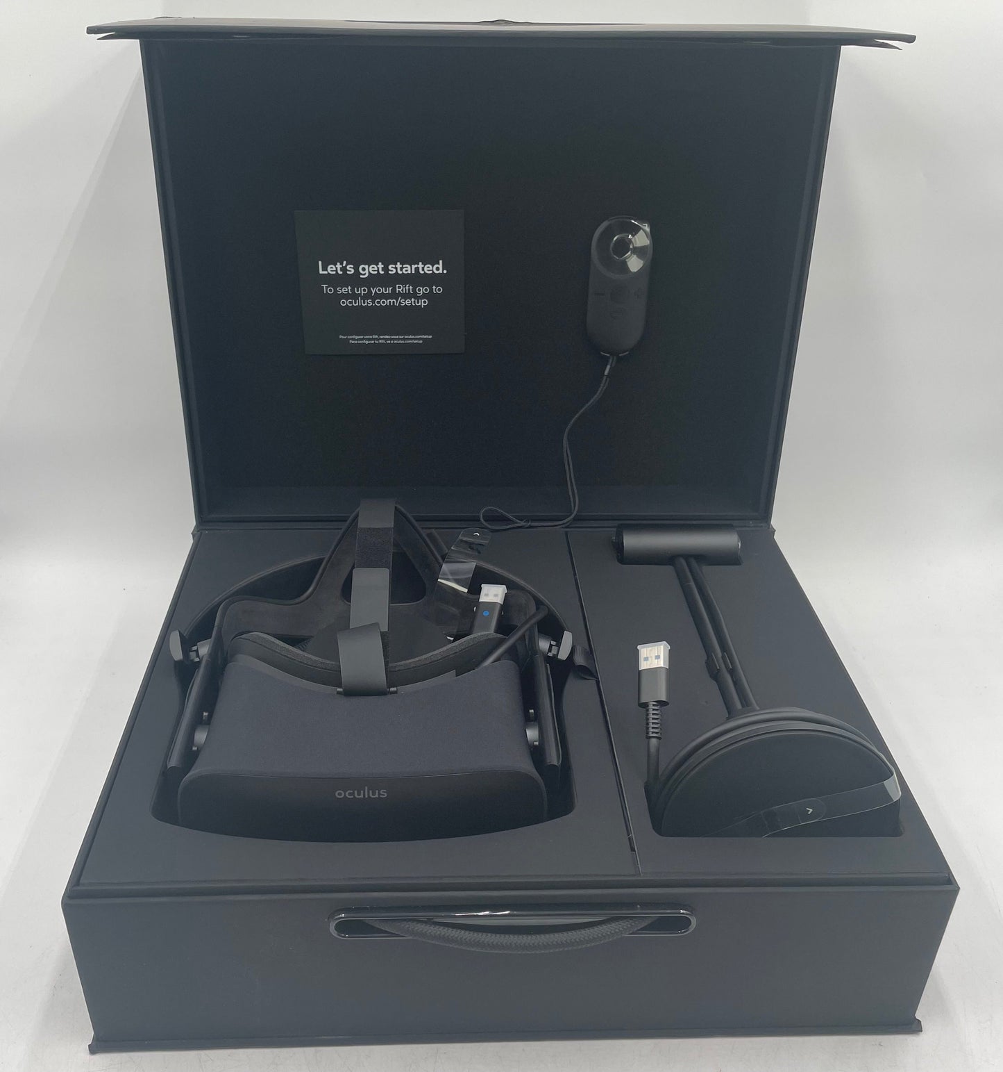 Oculus Rift PC VR Headset 301-00014-05