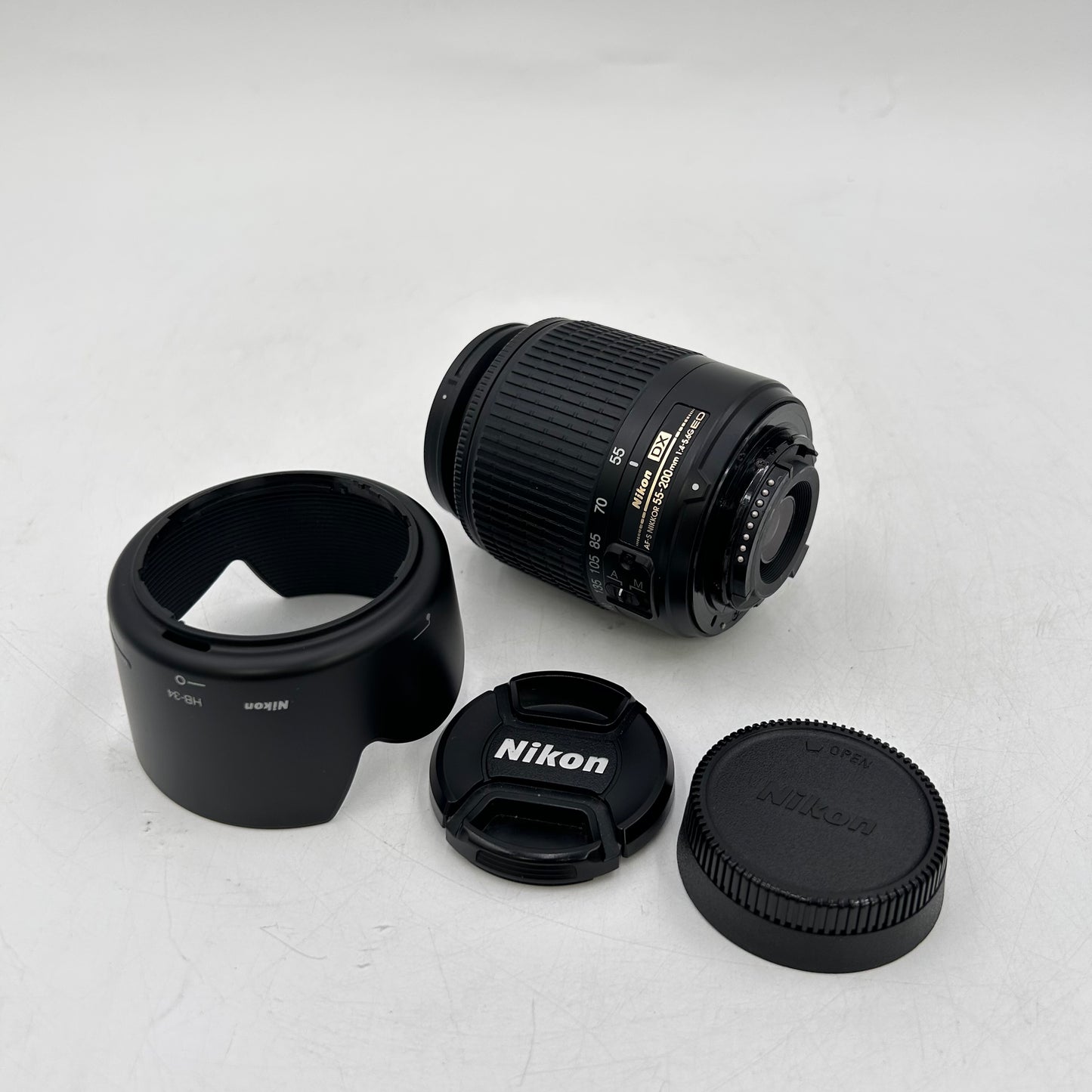 Nikon AF-S DX NIKKOR 55-200mm f/2.8 Auto & Manual Lens F