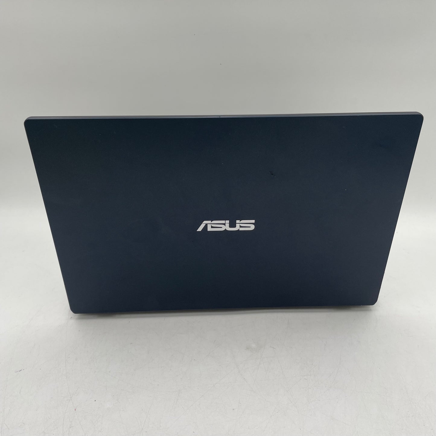 ASUS Vivobook E410M 14" Celeron N4020 1.1GHz 4GB RAM 64GB eMMc UHD Graphics 600