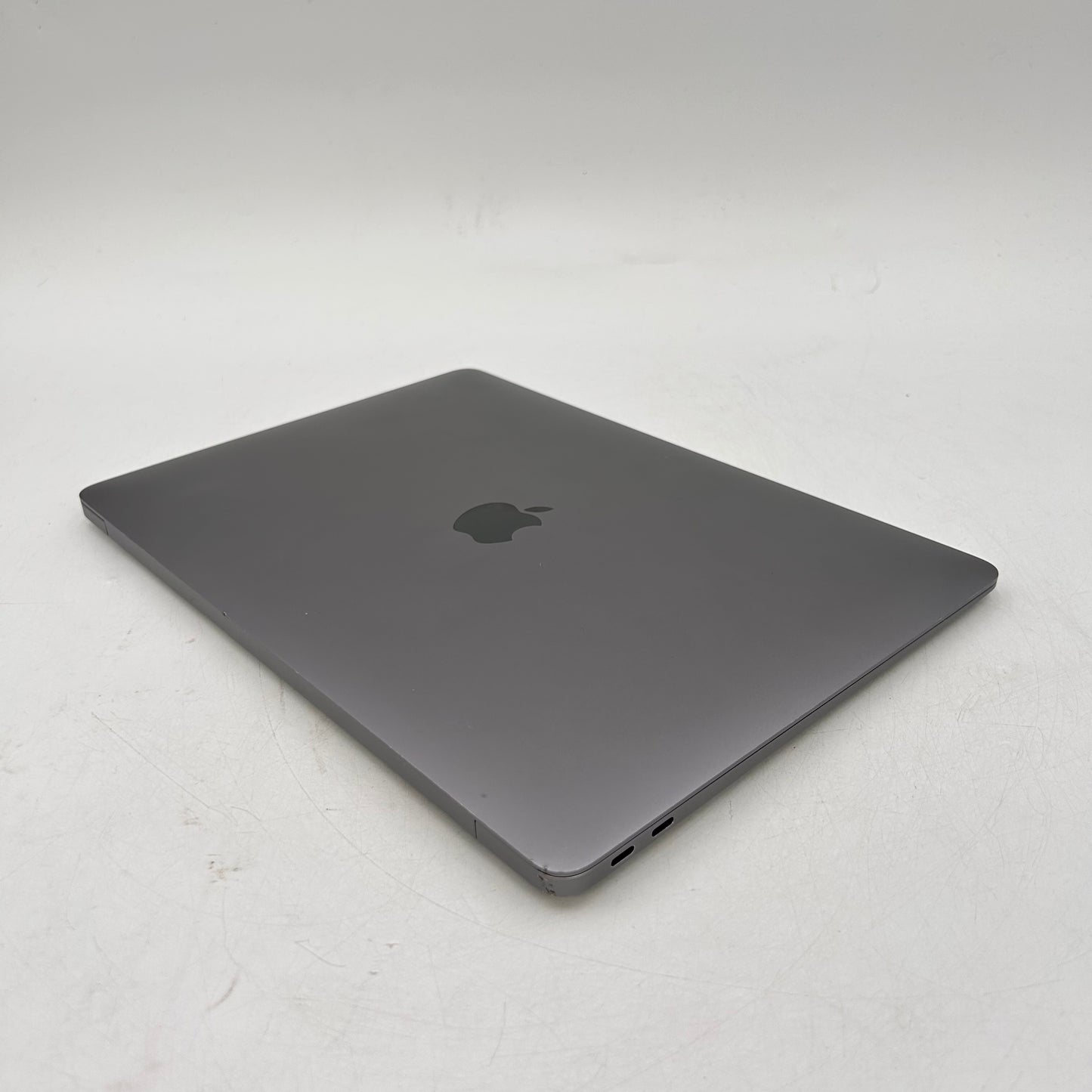 2020 Apple MacBook Air 13.3" i3 1.1GHz 8GB RAM 256GB SSD Space Gray A2179