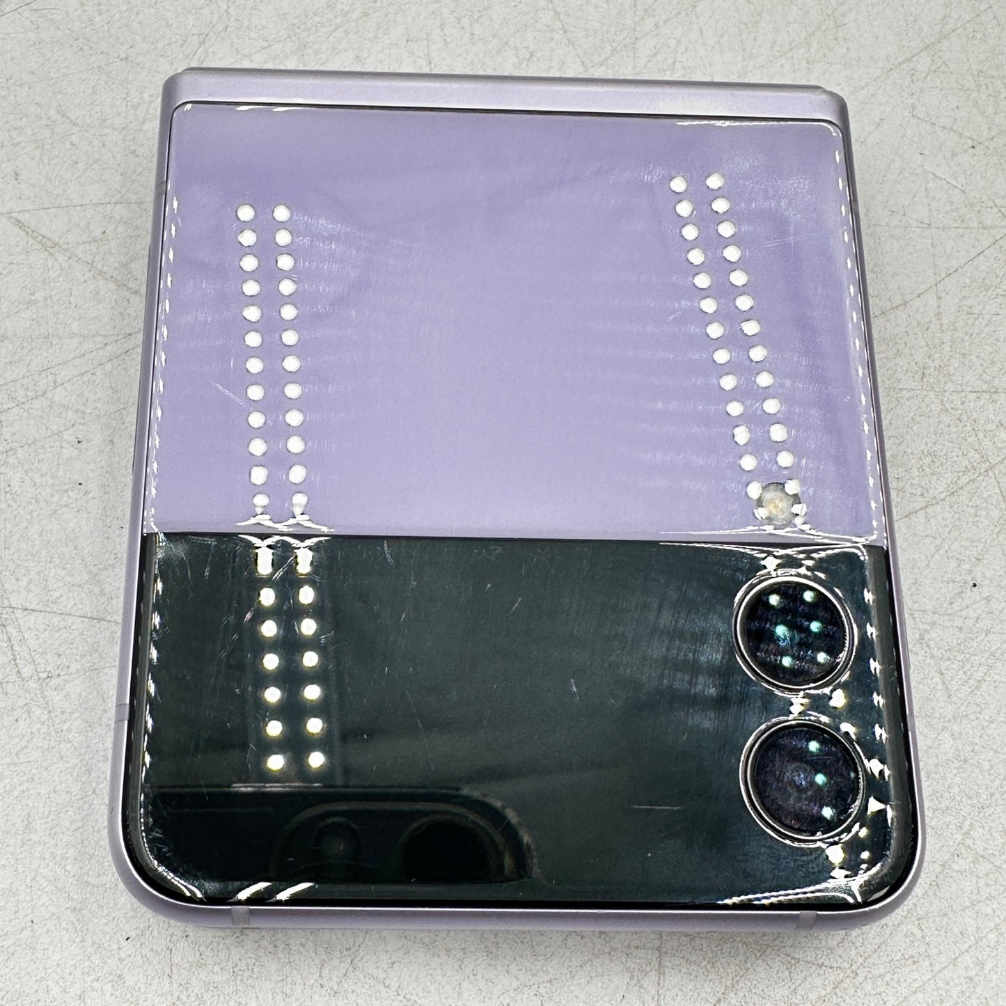 Unlocked Samsung Galaxy Z Flip3 8GB RAM 128GB SM-F711U Lavender READ
