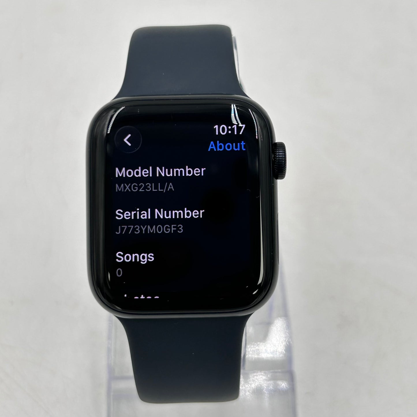 Unlocked Apple Watch SE 2nd Gen 44MM Black Aluminum Gray Sport Loop MXG23LL/A