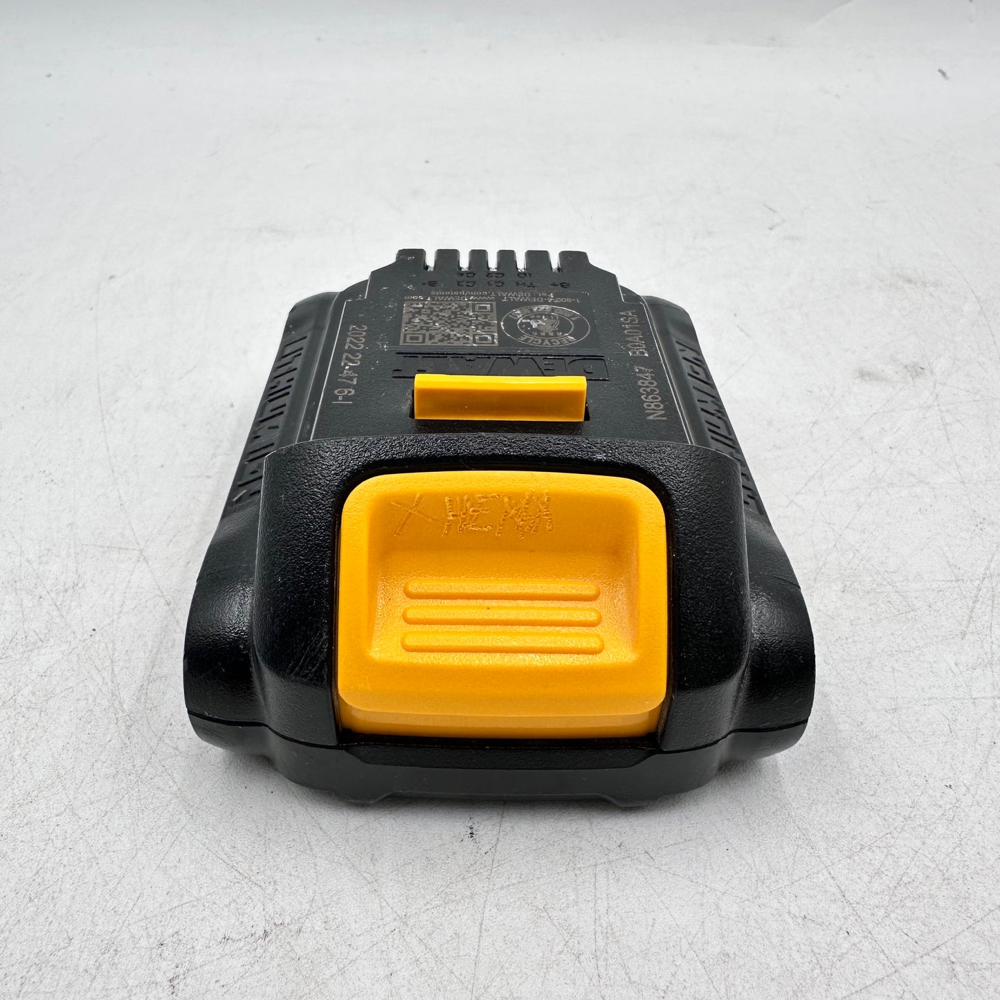 DeWalt DCD777 20V MAX 1/2" (13mm) Cordless Drill Driver