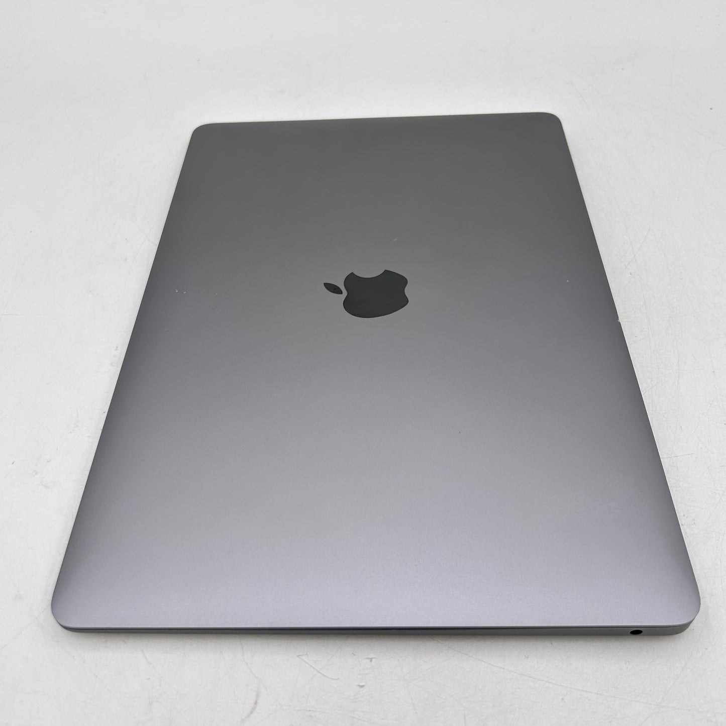2020 Apple MacBook Air 13.3" i3 1.1GHz 8GB RAM 256GB SSD Space Gray A2179