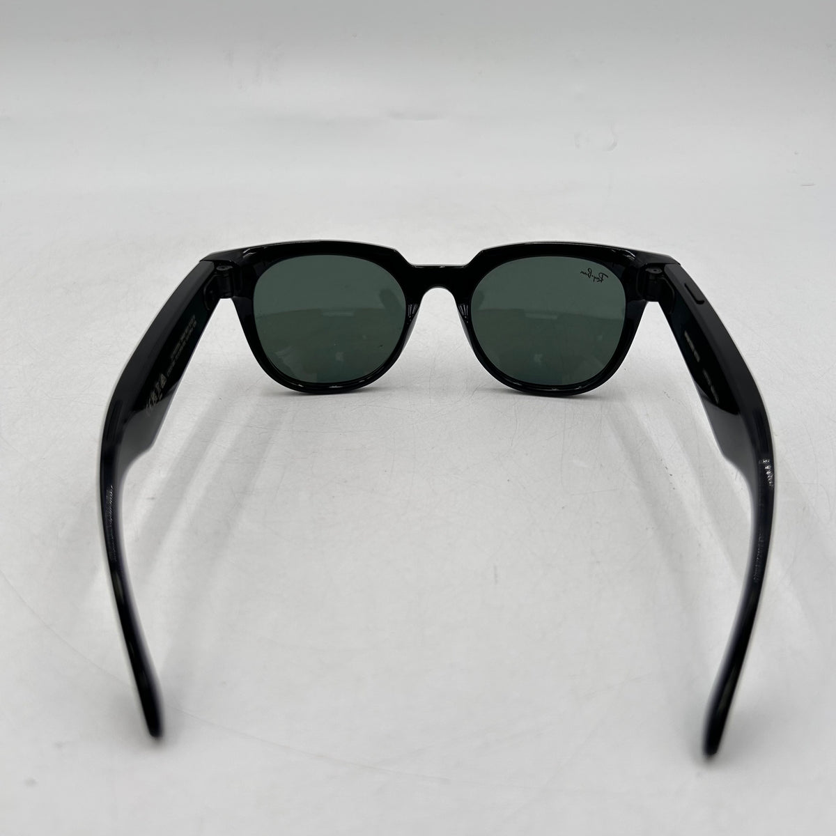 Ray-Ban Stories Wayfarer Shiny Black Standard RW005 601/71 AI Smart Glasses