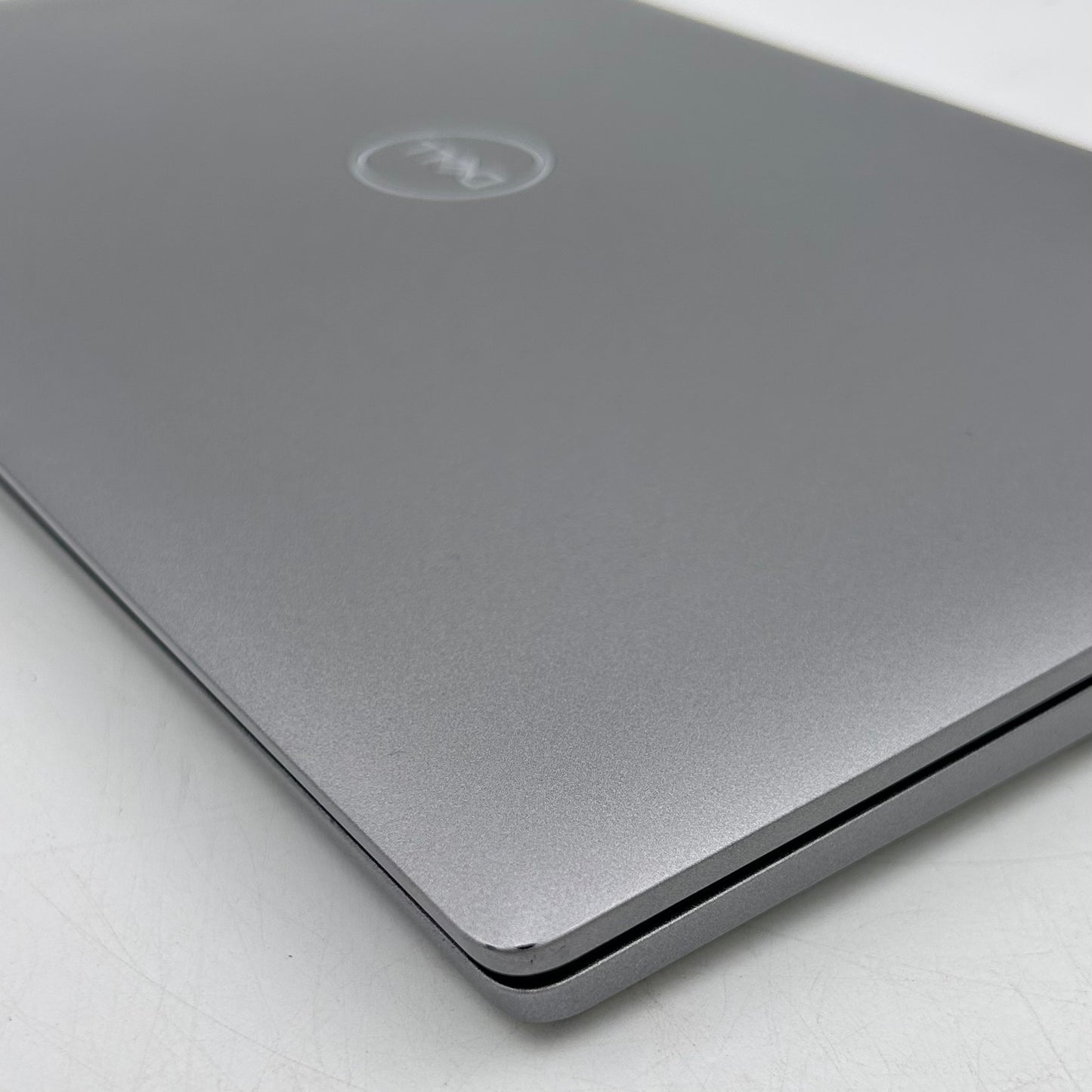 Dell Latitude 5450 14" Core Ultra 7 165U 1.7GHz 32GB RAM 512GB SSD