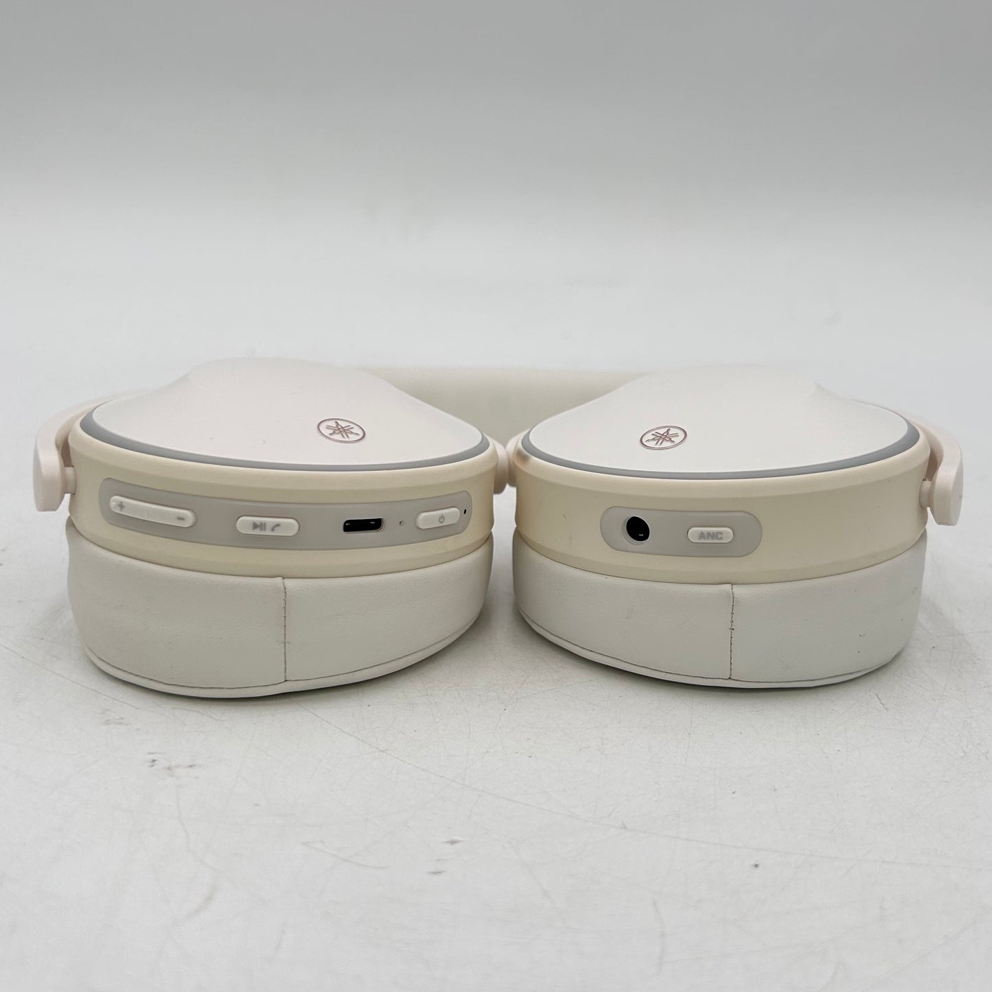 Yamaha YH-E700A Wireless Over-Ear Bluetooth Headphones Clearly White YH-E700AWH