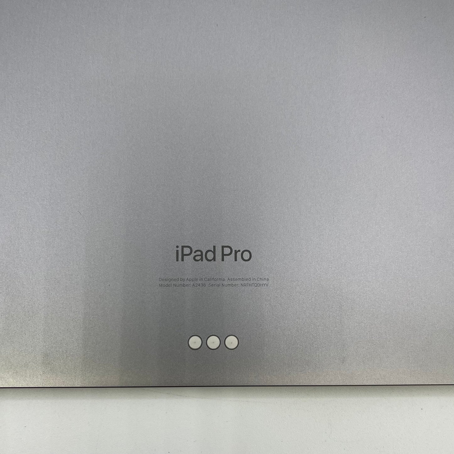 WiFi Only Apple iPad Pro 12.9" 6th Gen 128GB Space Gray MNXP3LL/A