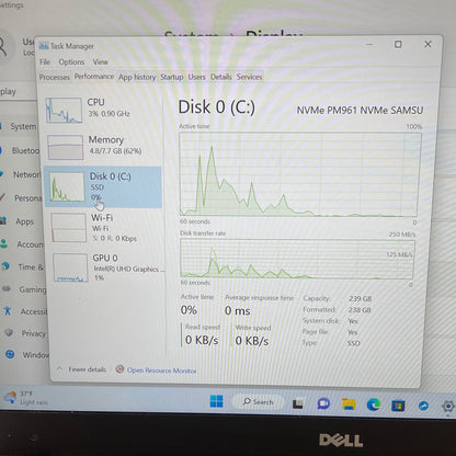 Dell XPS 9360 13.3" i7-8550U 2.0GHz 8GB RAM 256GB SSD