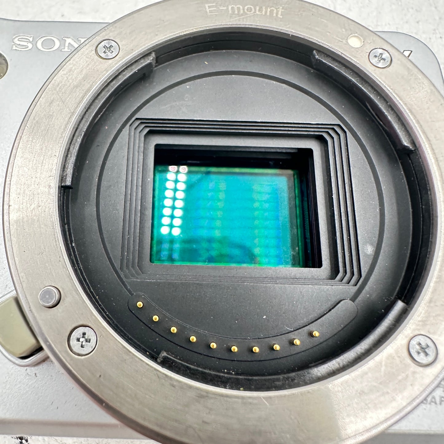 Sony Alpha NEX-3 14.2MP Mirrorless Digital Camera 3486 SC Camera Body Only