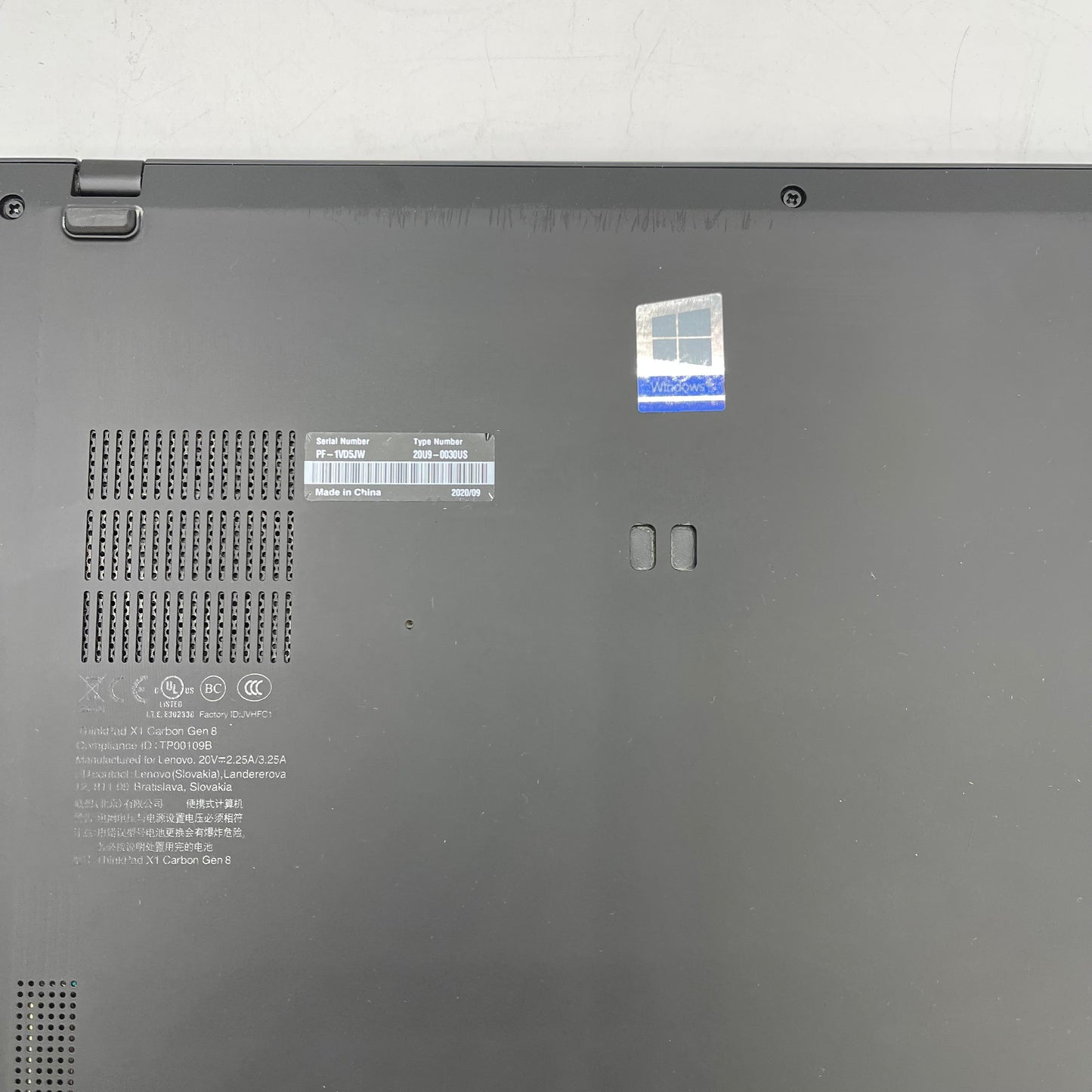 Lenovo ThinkPad X1 CARBON GEN 8 14" i7-10610U 1.8GHz 16GB RAM 512GB SSD