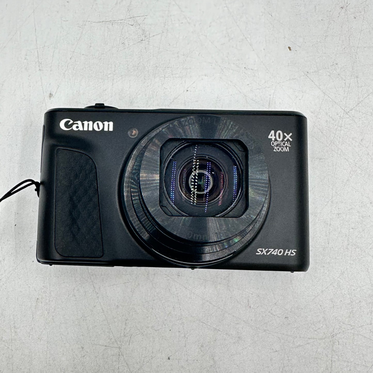 Canon PowerShot SX740 HS 20.3MP Digital Point-And-Shoot Camera