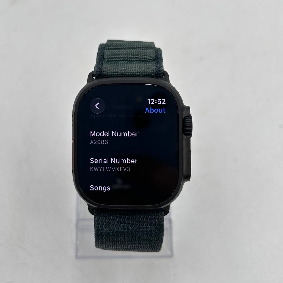 Unlocked Apple Watch Ultra 2 49MM Black Titanium Green Alpine Loop MX4R3LW/A