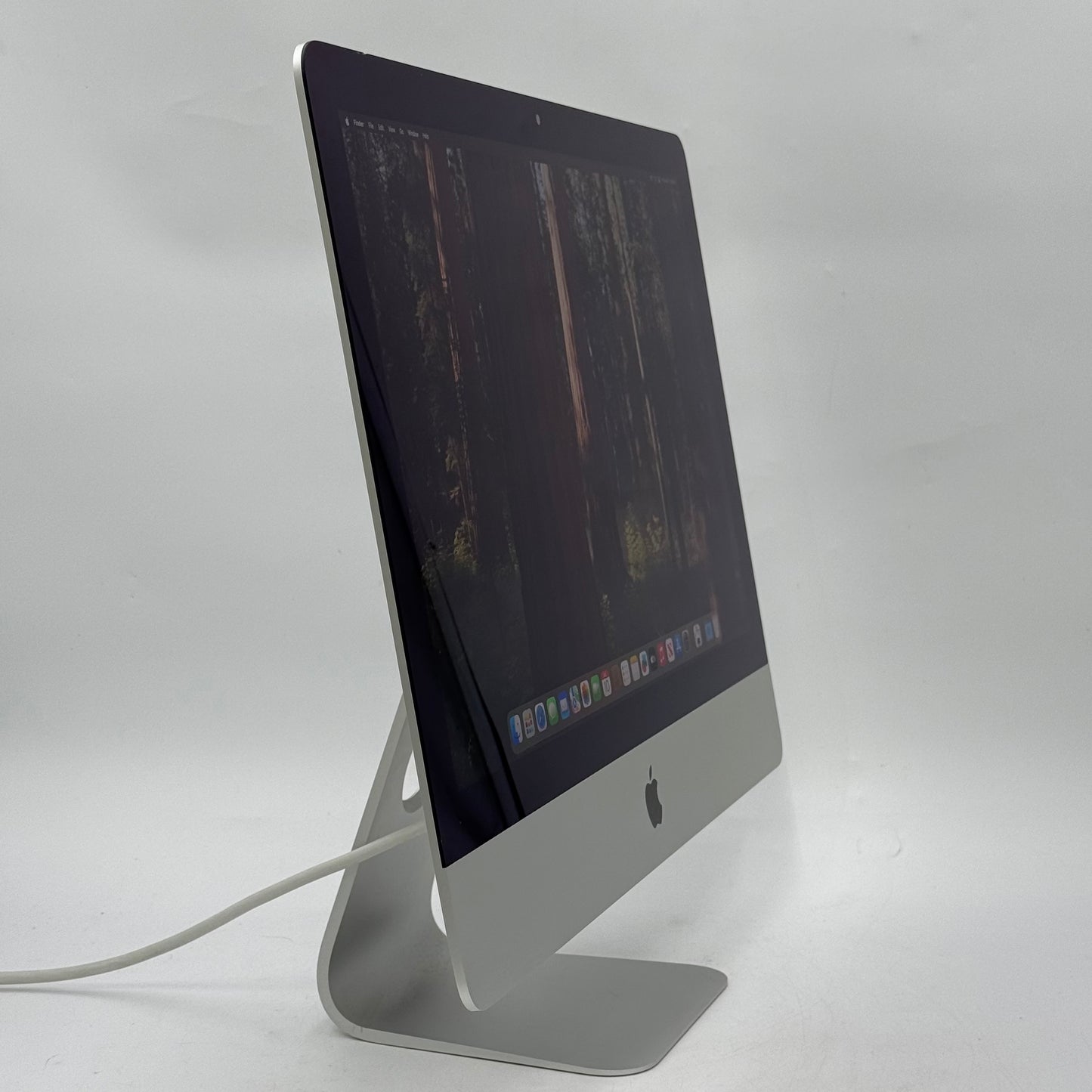 2019 Apple iMac 21.5" i3 3.6GHz 8GB RAM 1TB HDD Silver A2116