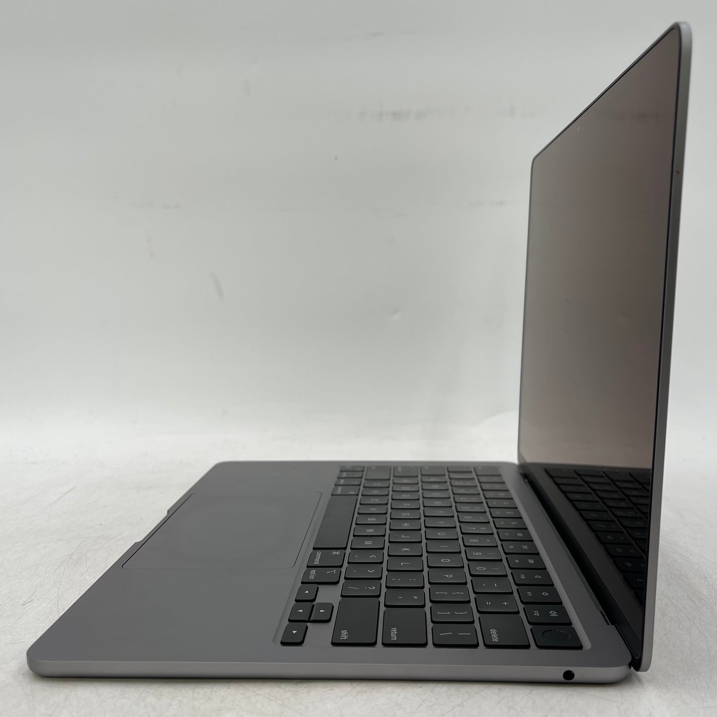 2024 Apple MacBook Air 13.6" M3 8C GPU 4.0GHz 16GB RAM 256GB A3113 W Apple Care+