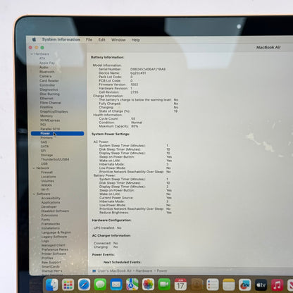 2020 Apple MacBook Air 13.3" M1 7C GPU 3.2GHz 8GB RAM 256GB SSD A2337