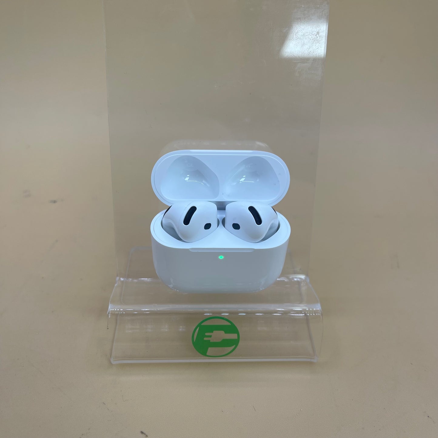 Apple AirPods 4th Gen with Charging Case A3058 A3053 A3050 MXP63LL/A