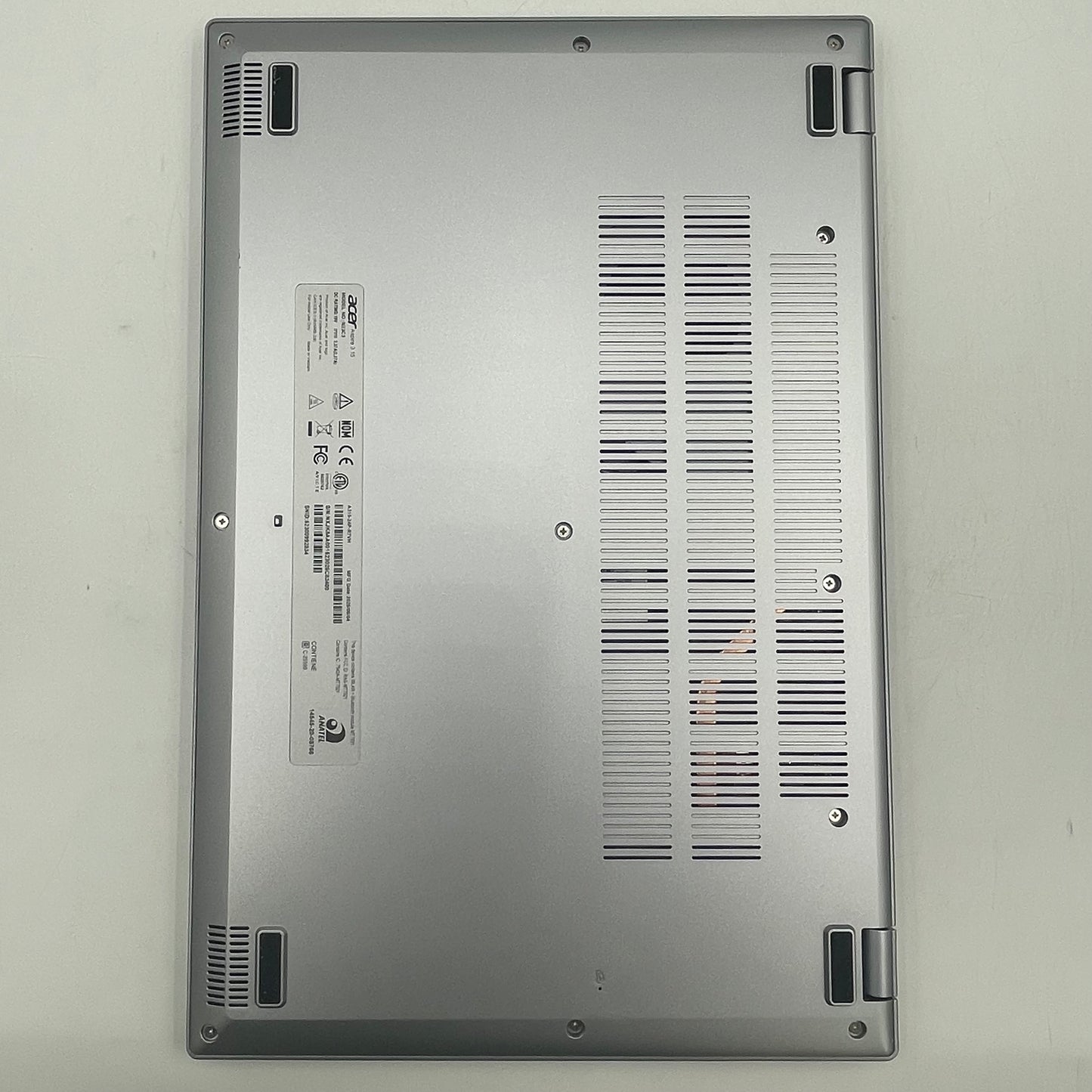 Broken Acer Aspire 3 15.6" Ryzen 3 7320U 2.4GHz 8GB RAM 128GB SSD Bad Battery