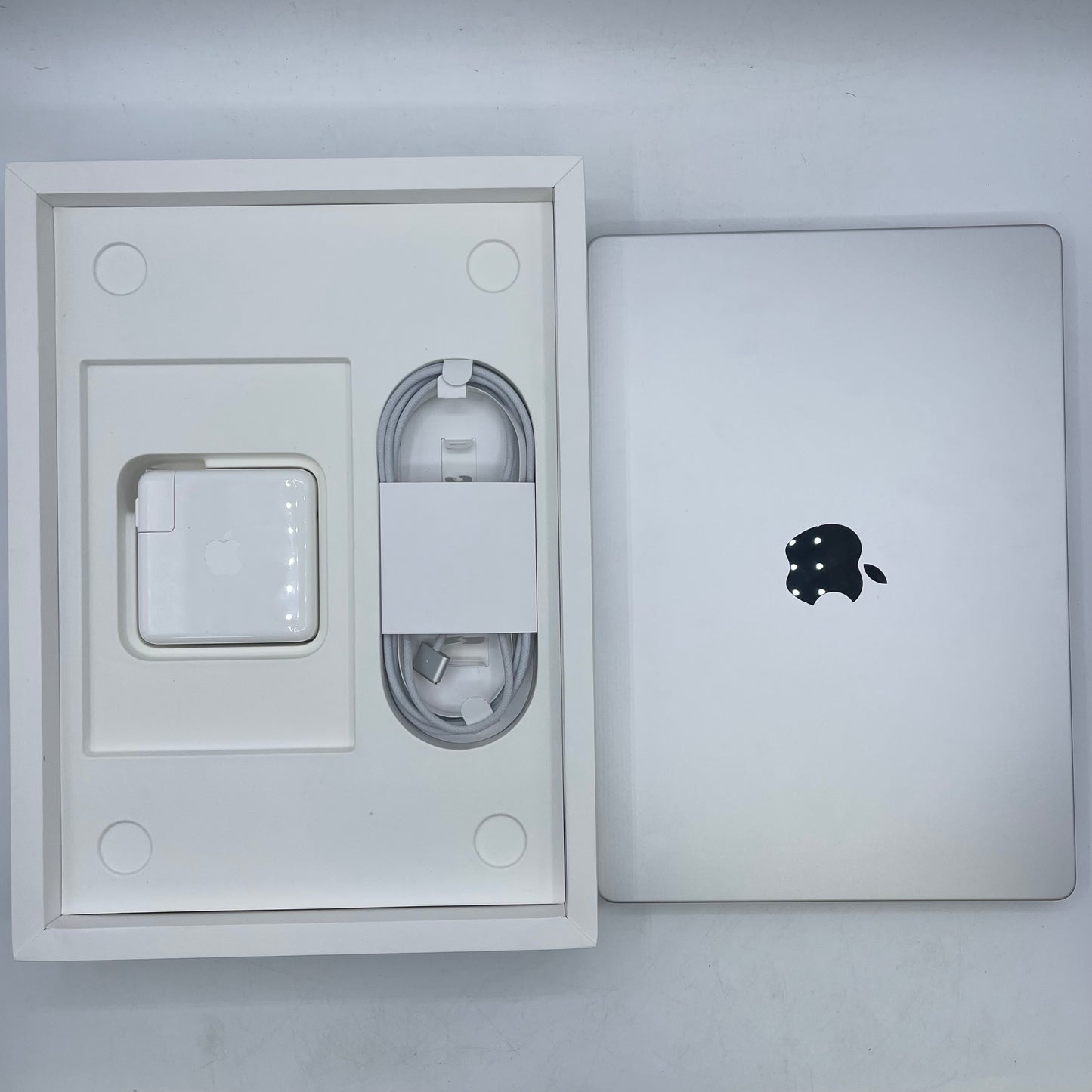 2023 Apple MacBook Pro 14" M2 Max 30C GPU 3.5GHz 32GB RAM 1TB SSD A2779 Read