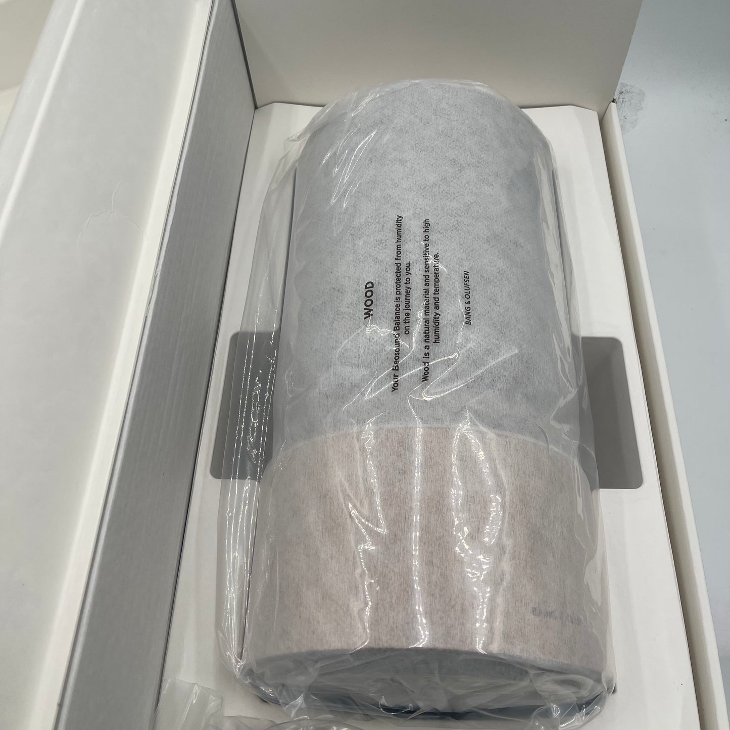 New Bang & Olufsen Beosound Balance Wireless Home Speaker Natural Oak 1200502