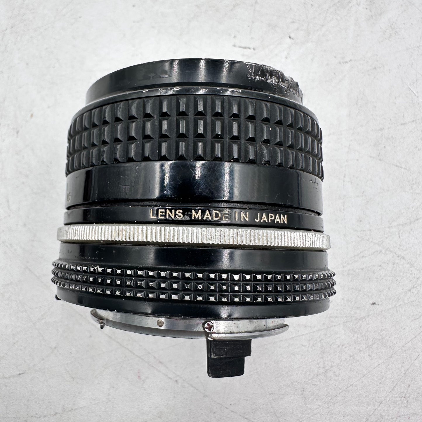 Nikon Nikkor Ai 28mm f/3.5 Wide Angle Lens Prime Lens