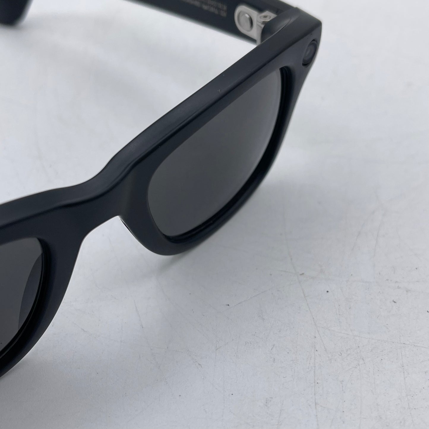 Ray-Ban Meta Wayfarer Gen 1 Matte Black Polarized RW4006 601ST3 AI Smart Glasses
