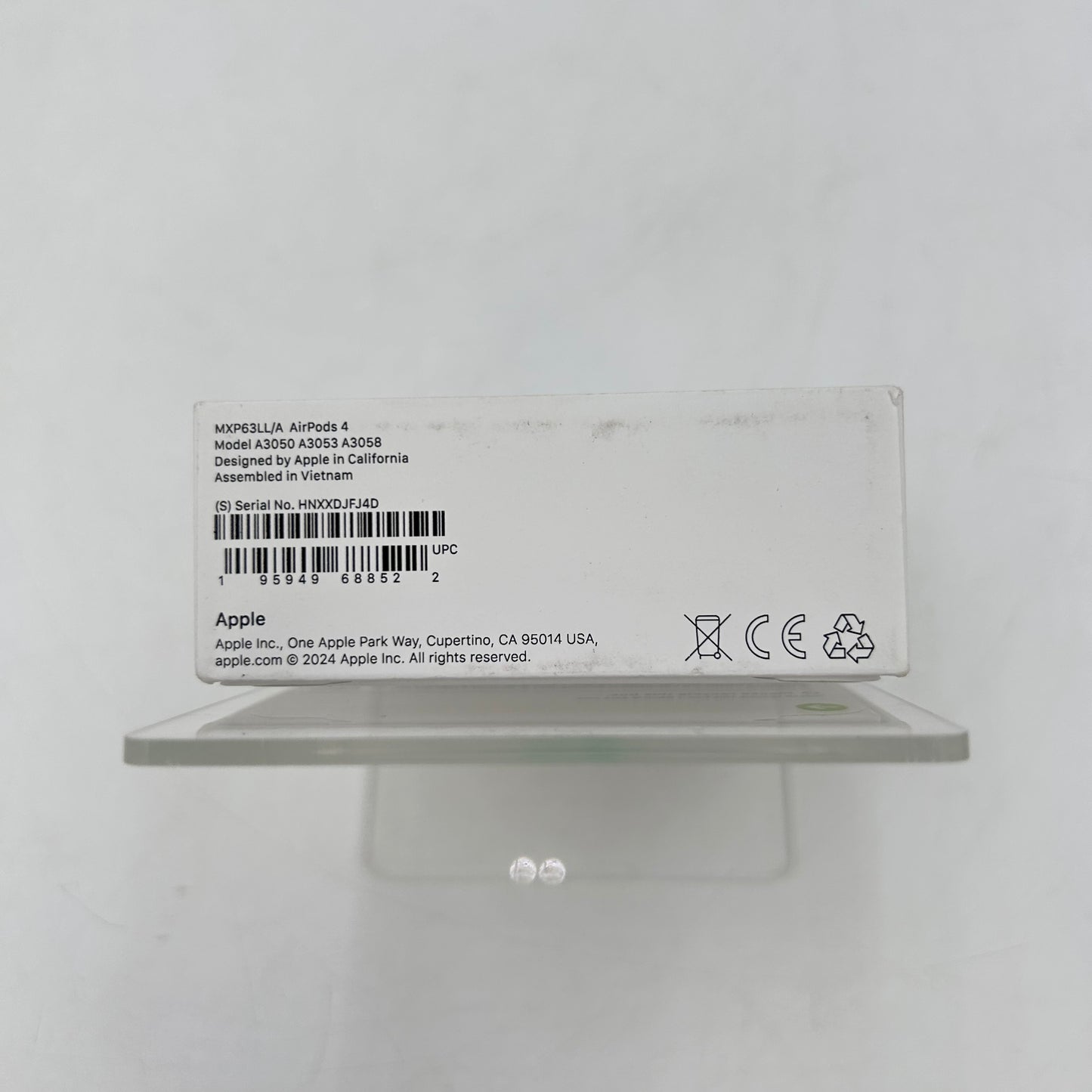 New Apple AirPods 4th Gen with Charging Case A3050 A3053 A3058 MXP63LL/A