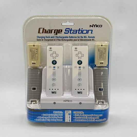 New NYKO Charge Station Charging Dock & 2 Rechargeable Batteries for Wii Remote