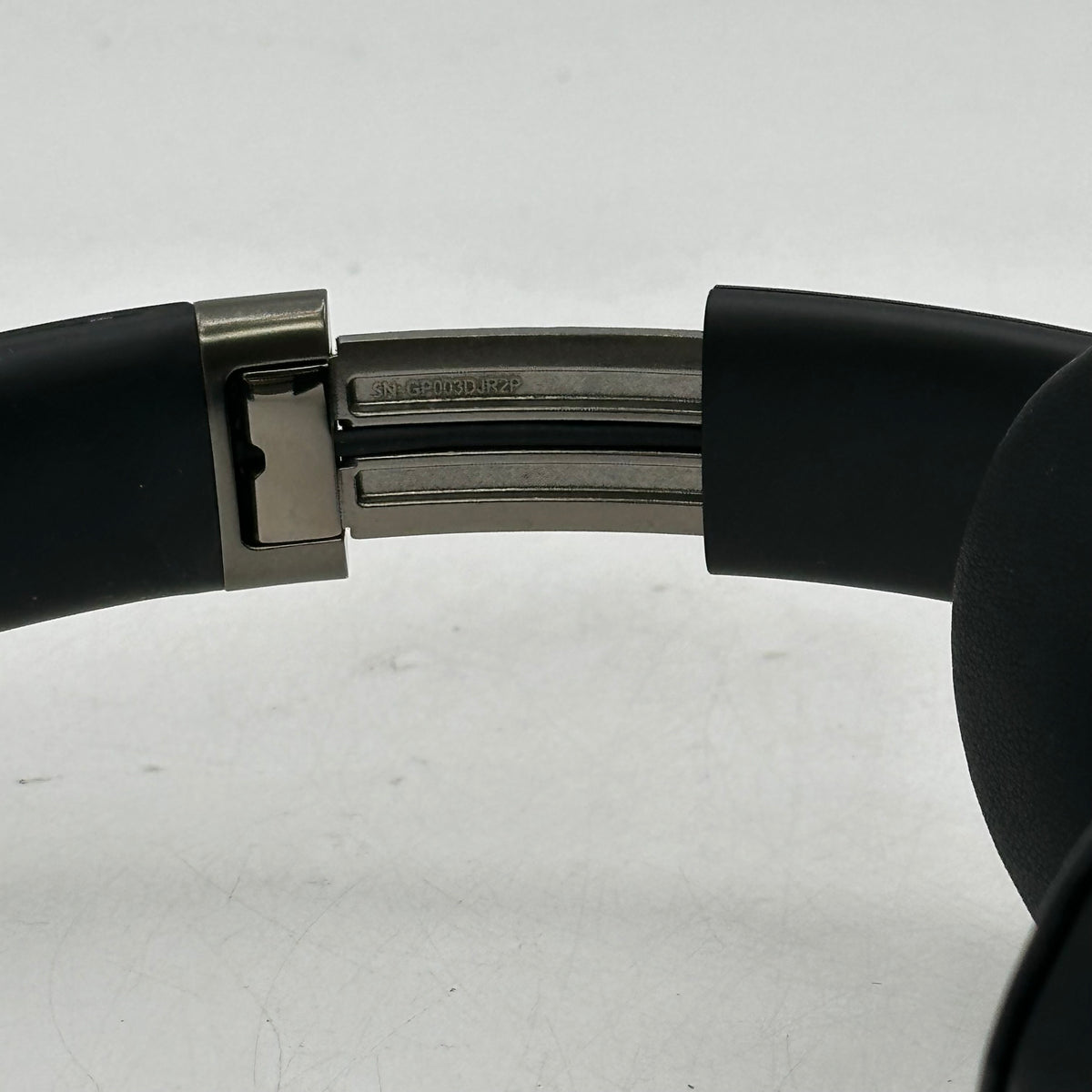 Beats Solo4 Wireless On-Ear Bluetooth Headphones Black A3140