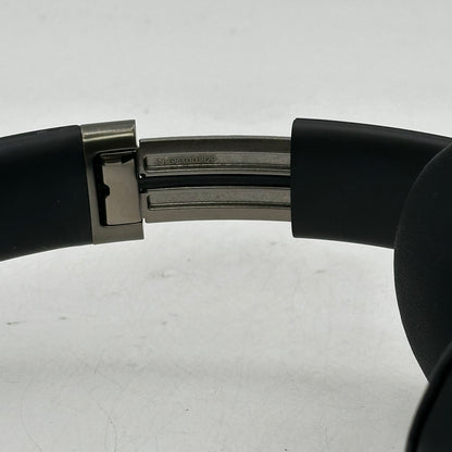 Beats Solo4 Wireless On-Ear Bluetooth Headphones Black A3140