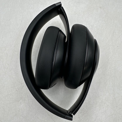 Beats Studio Pro Wireless Over-Ear Bluetooth Headphones Black A2924