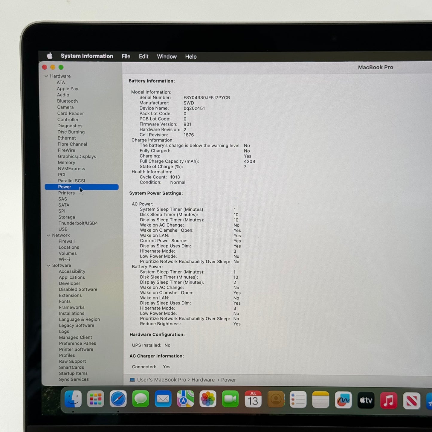 2020 Apple MacBook Pro 13.3" i5 2.0GHz 16GB RAM 512GB SSD Space Gray A2251