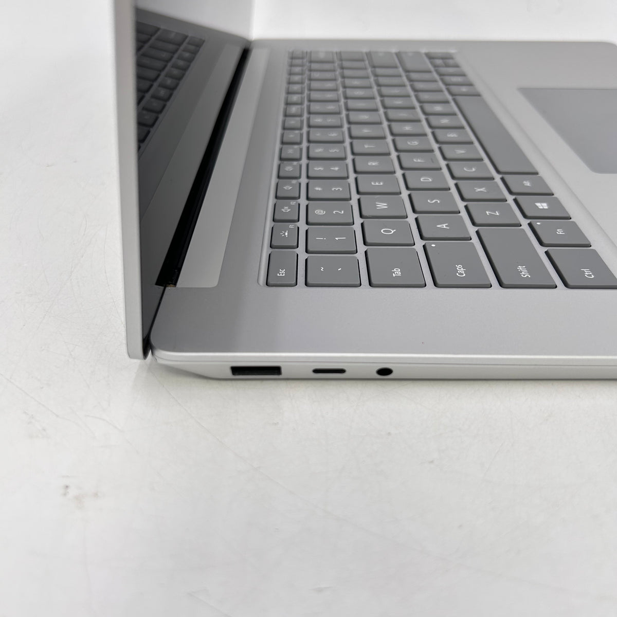 Microsoft Surface Laptop 3 15" Ryzen 7 3700U 2.3GHz 16GB RAM 512GB SSD 1873