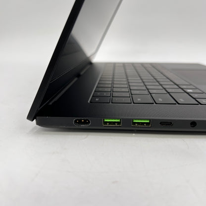 Razer Blade 15 RZ09-0421 15.6" i7-12800H 16GB RAM 1TB SSD GeForce RTX 3070 Ti